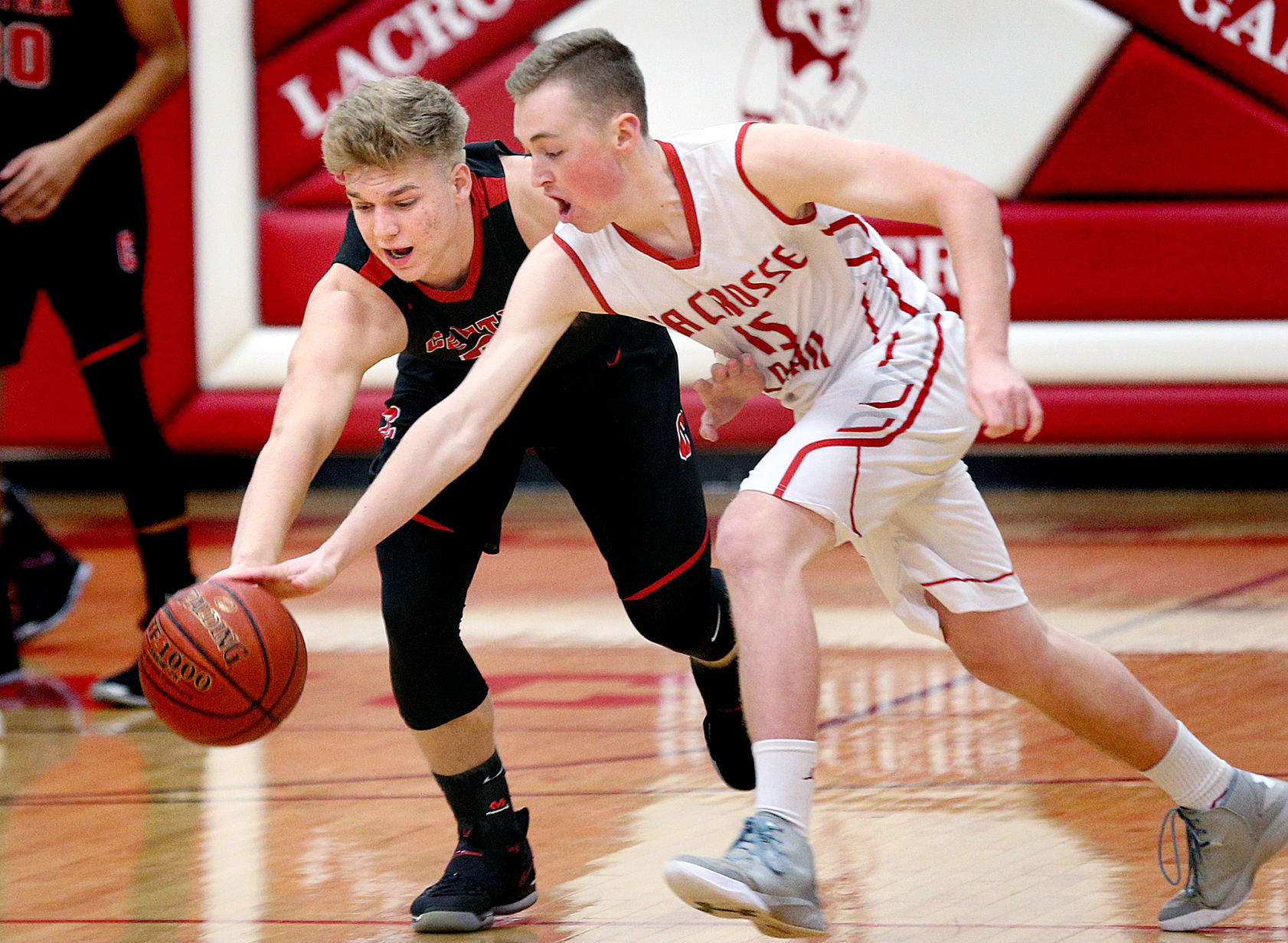 La Crosse Central vs. La Crosse Logan
